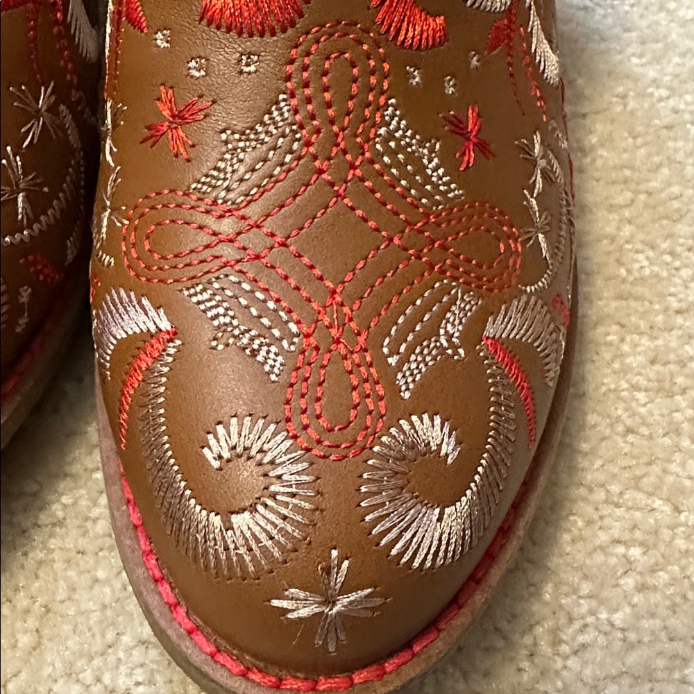Kelsie Dagger Brooklyn Kline embroidered block heel bootie size 7.5 - Picture 7 of 11